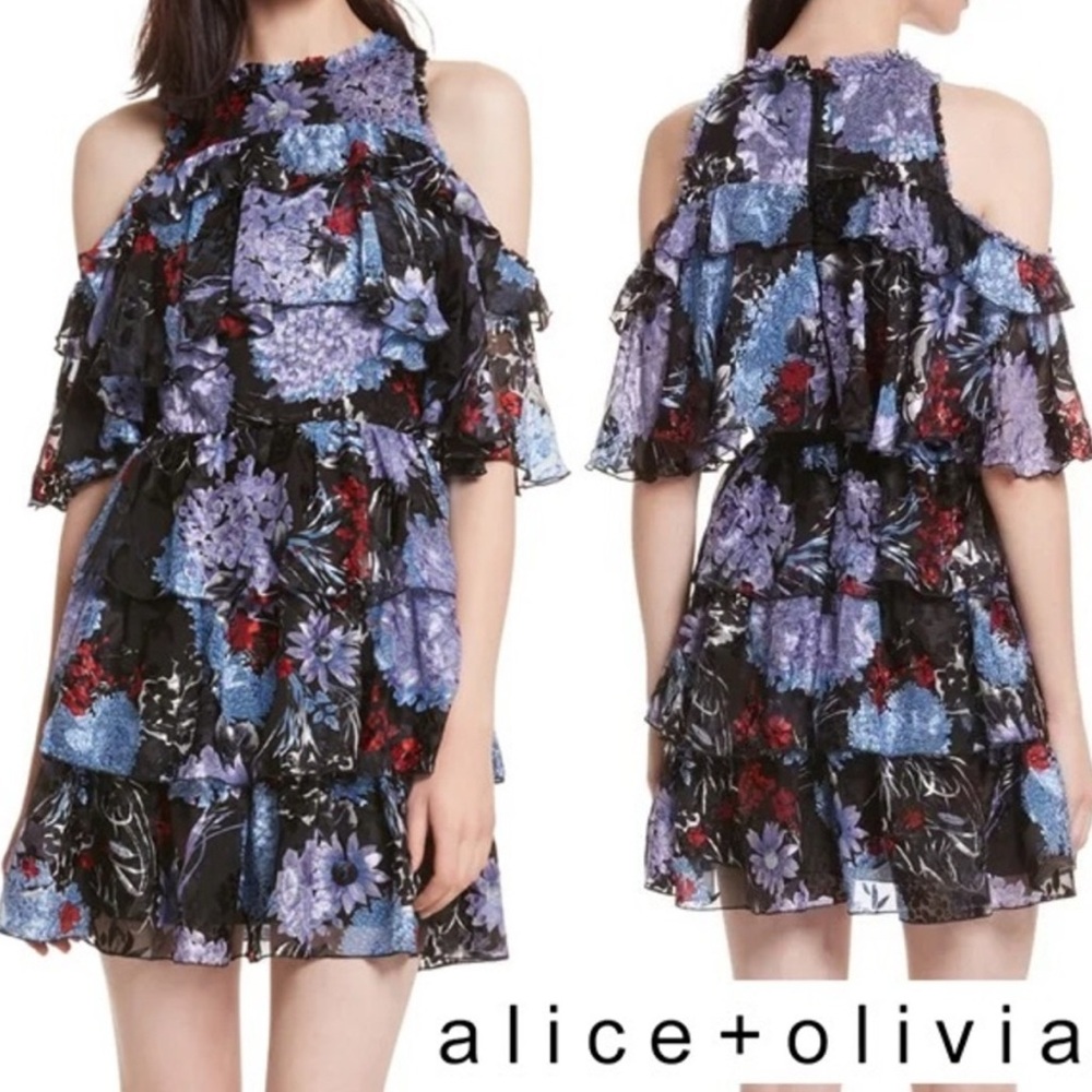 ❌SOLD❌Alice + Olivia Floral Mini Dress - size 4